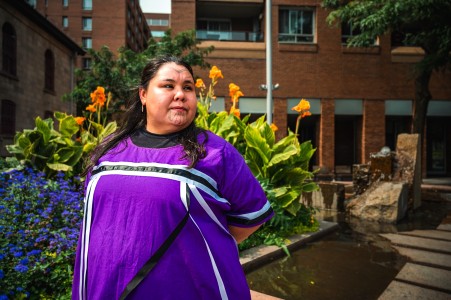 Chloé <br> De La Gauchetière & Chenneville "Nos cultures ont en commun la résilience, la beauté et la force."